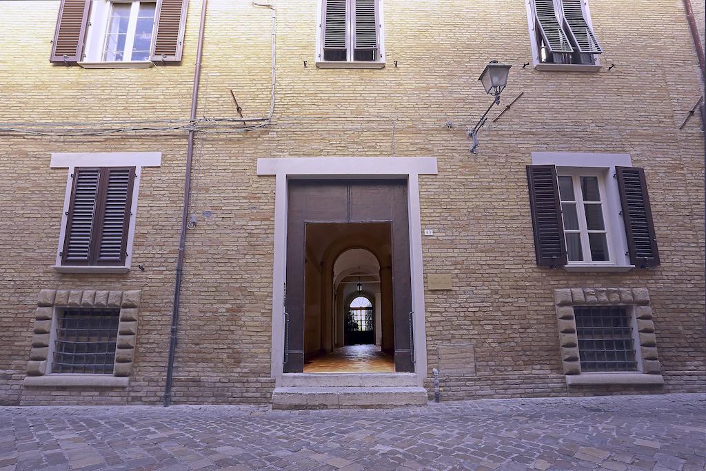 Palazzo Rotati Otel Fano Dış mekan fotoğraf